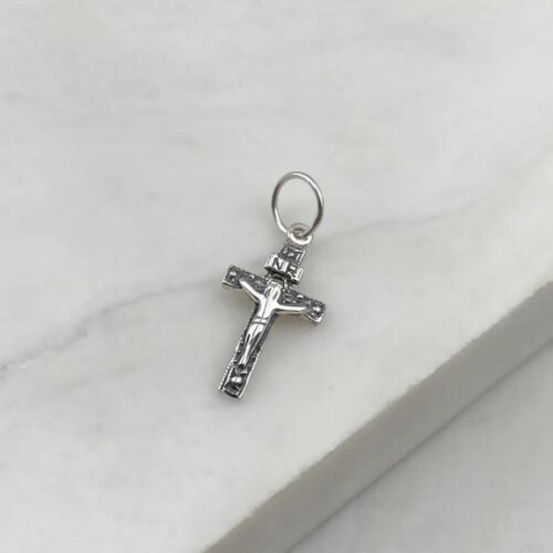 Pingente Cruz Bali com Cristo