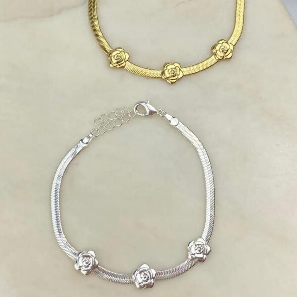 Pulseira Infantil Malha Fita com Rosas
