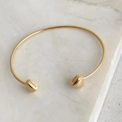 Bracelete Coração nas Pontas