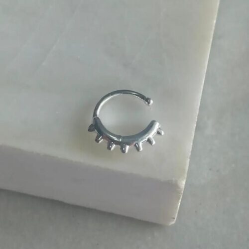 PIERCING FAKE SPIKER