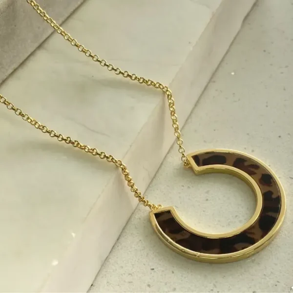 COLAR CIRCULO ABERTO ANIMAL PRINT