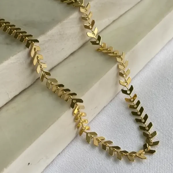 COLAR CHOKER SETAS