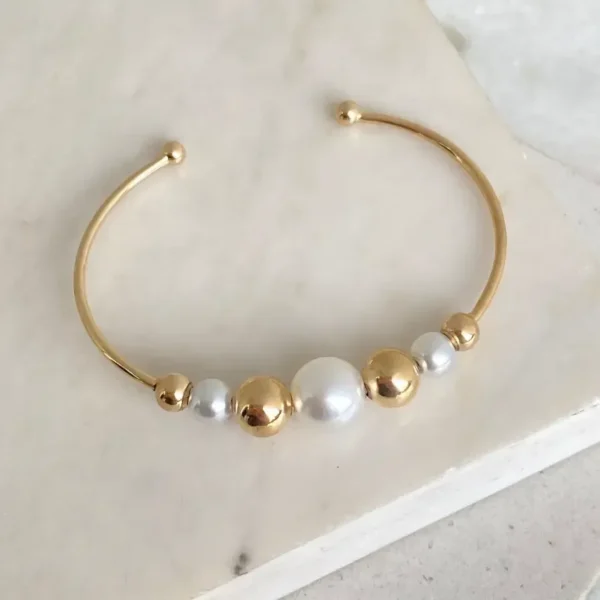 Bracelete de Bola lisa e Pérola