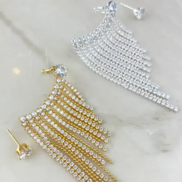 Festa earcuff e ponto de luz