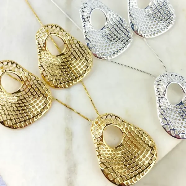 CONJUNTO GOTA TELADO VAZADO IRREGULAR